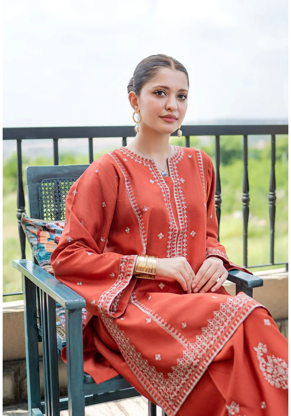 Mehreen 2PC