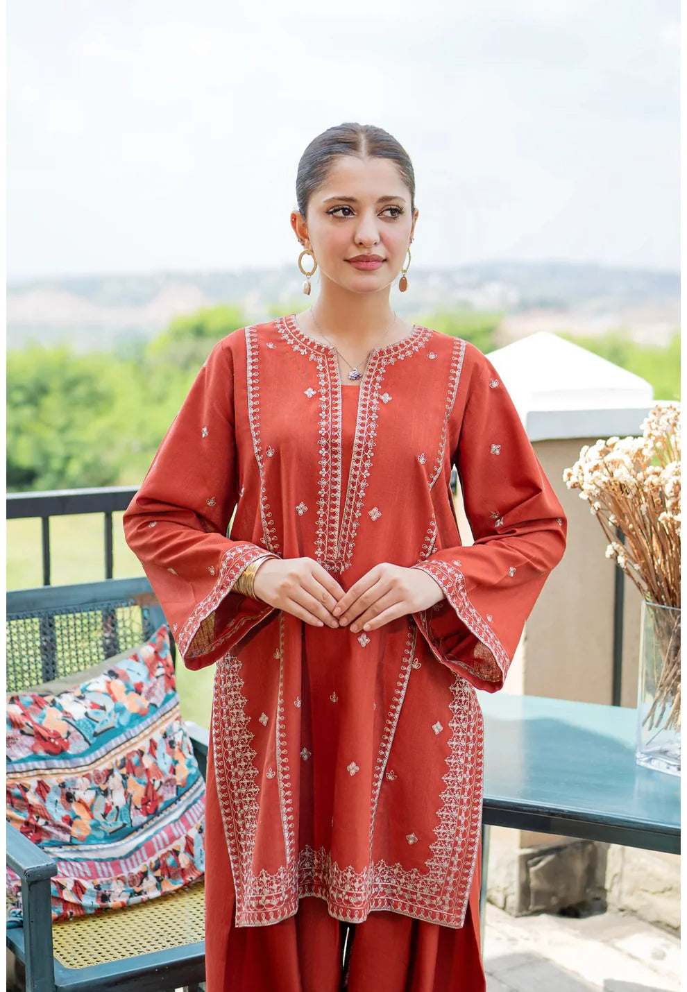 Mehreen 2PC